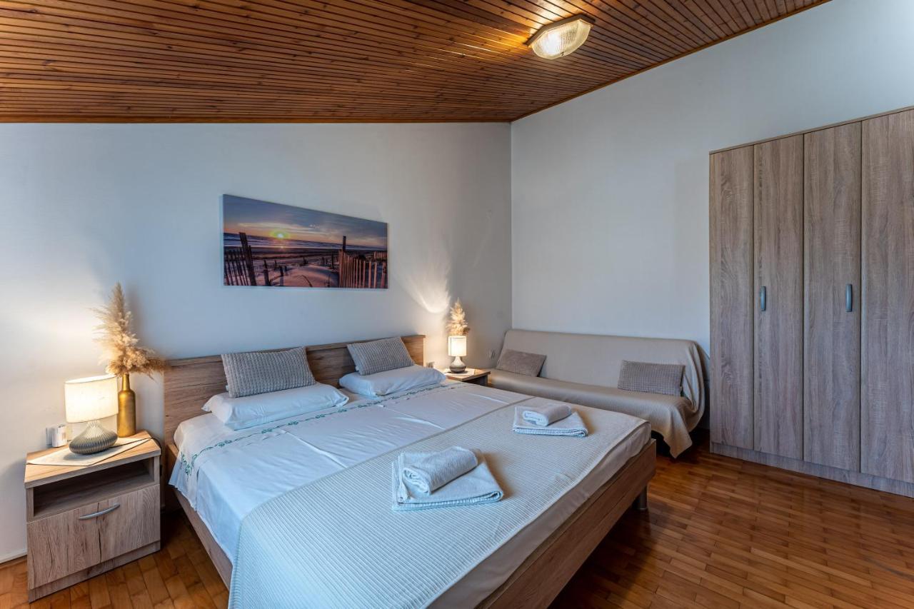 Apartmani Mirela Banjole Exterior photo